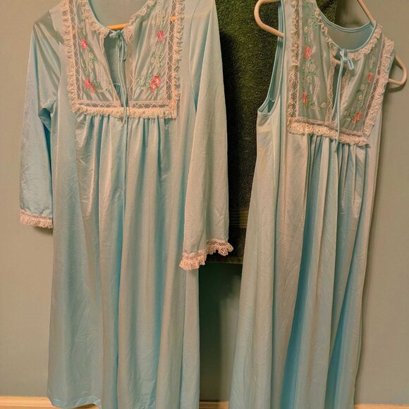 Komar Vintage Nylon Peignoir Nightown Robe Set Dainty Blue Feminine - Picture 2 of 12